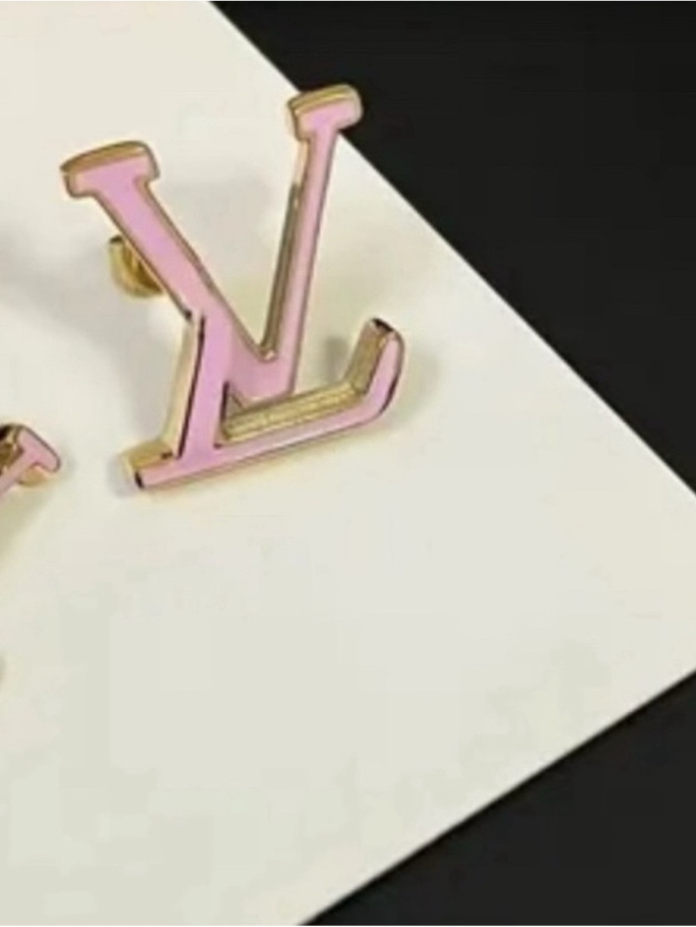 Louis Vuitton Pink&Gold LV Logo Earrings - Picture 3 of 5